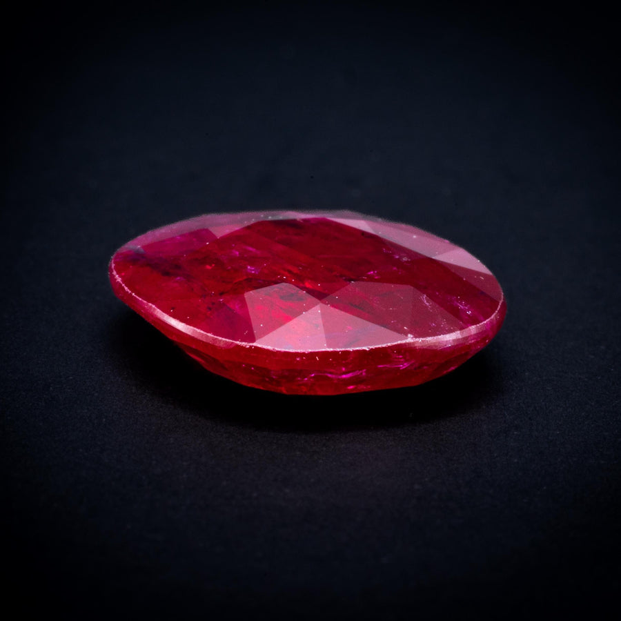 3.15 ct flat cut Mozambique ruby, loose