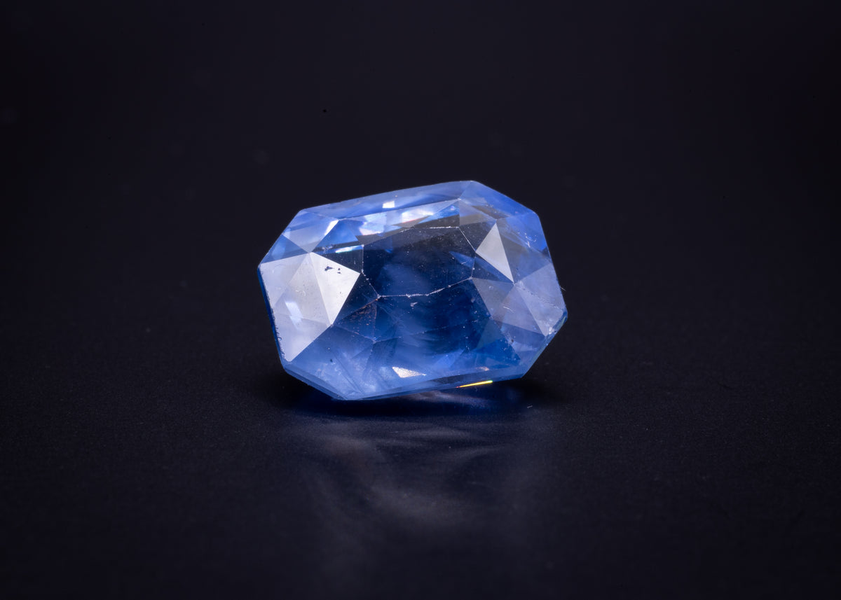 10.01 ct unheated cornflower blue Ceylon sapphire, cushion, view 6