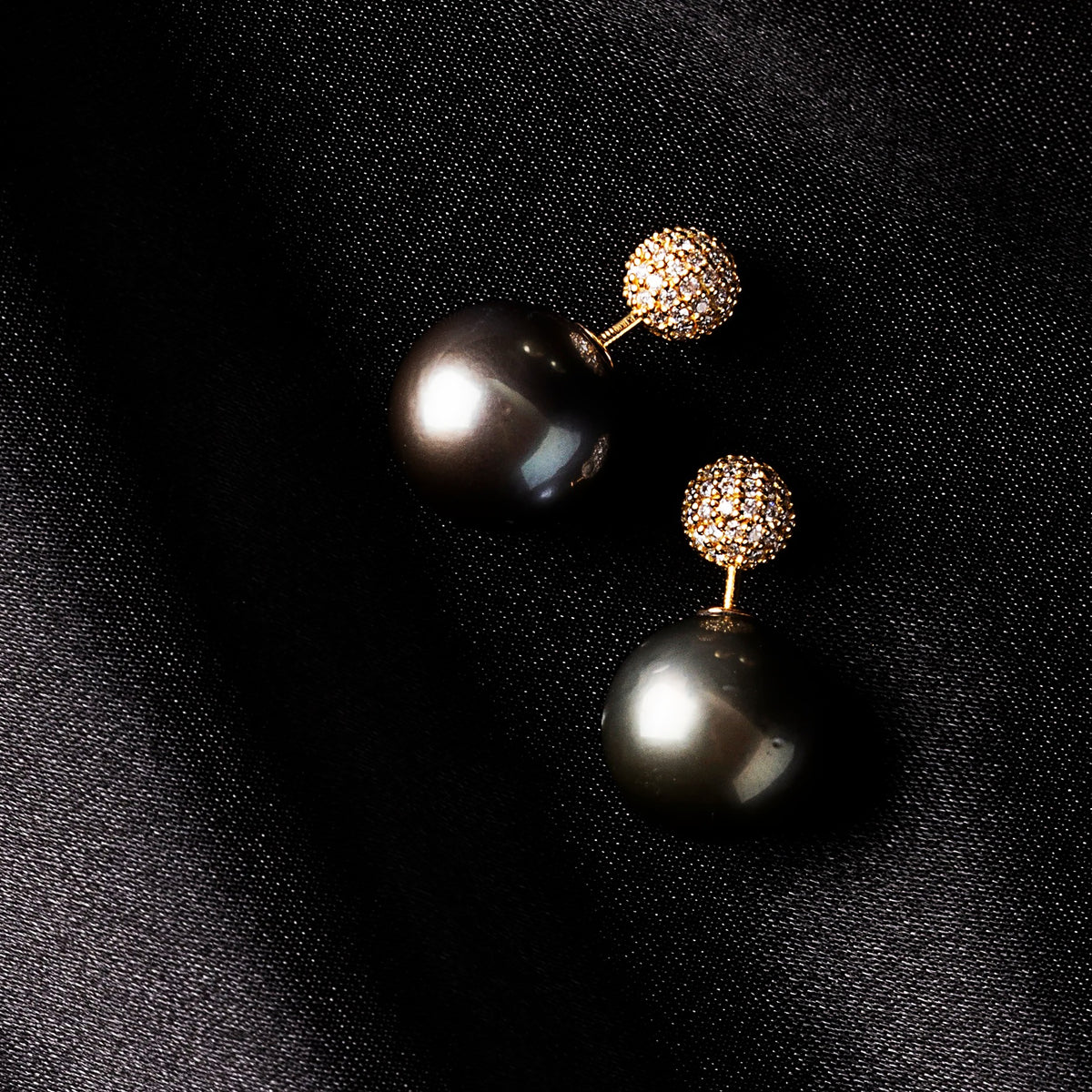 Tahitian pearl and diamond front-back earrings in 18K yellow gold on black silk