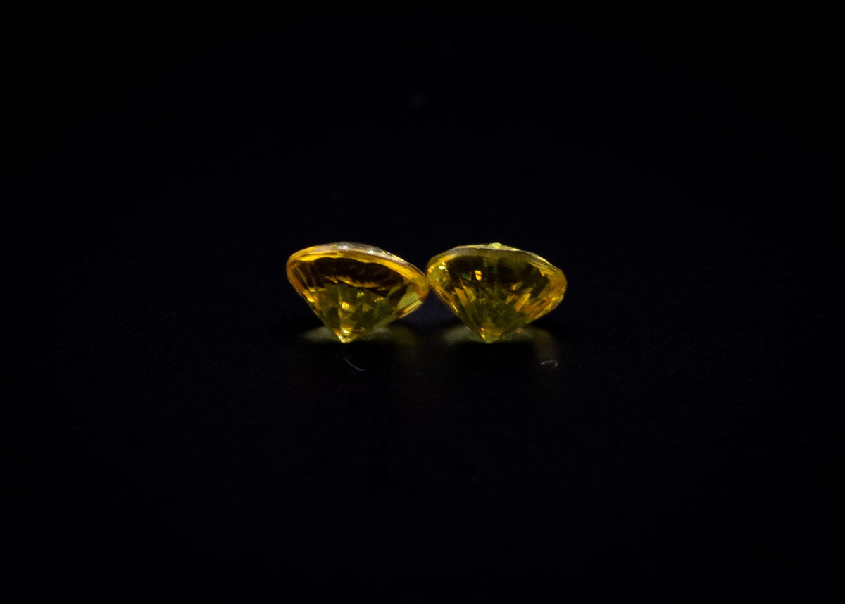 0.65 ct golden yellow sapphire pair, 4 mm rounds, view 7