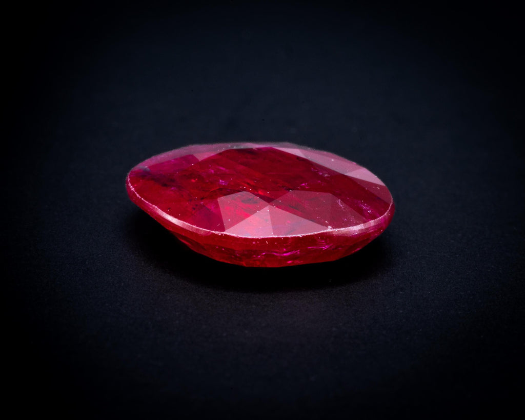 3.15 ct 平切莫桑比克红宝石，裸石