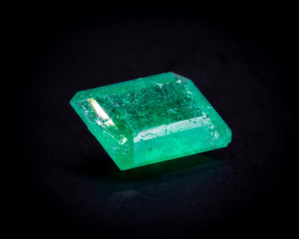 Колумбийский изумруд 0.45 ct без облагораживания, без масла, изумрудная огранка