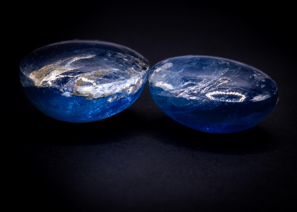 Blausaphir-Cabochon-Paar aus Madagaskar, 5.93 ct, oval, Ansicht 6