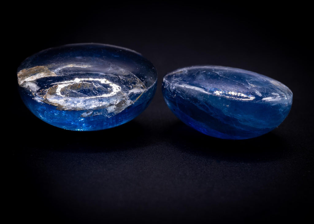 Blausaphir-Cabochon-Paar aus Madagaskar, 5.93 ct, oval, Ansicht 5