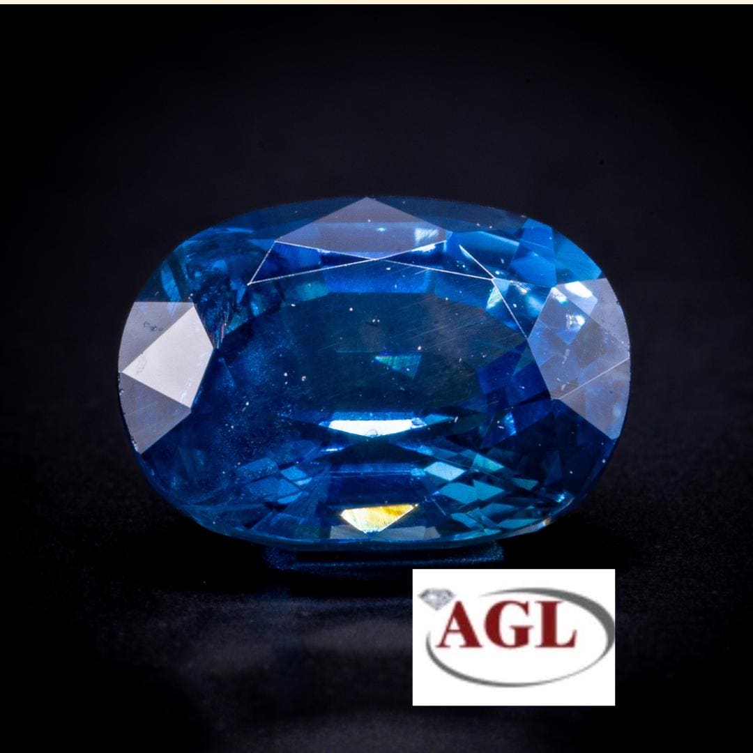 AGL certified 1.15 ct Ceylon blue sapphire, oval step cut
