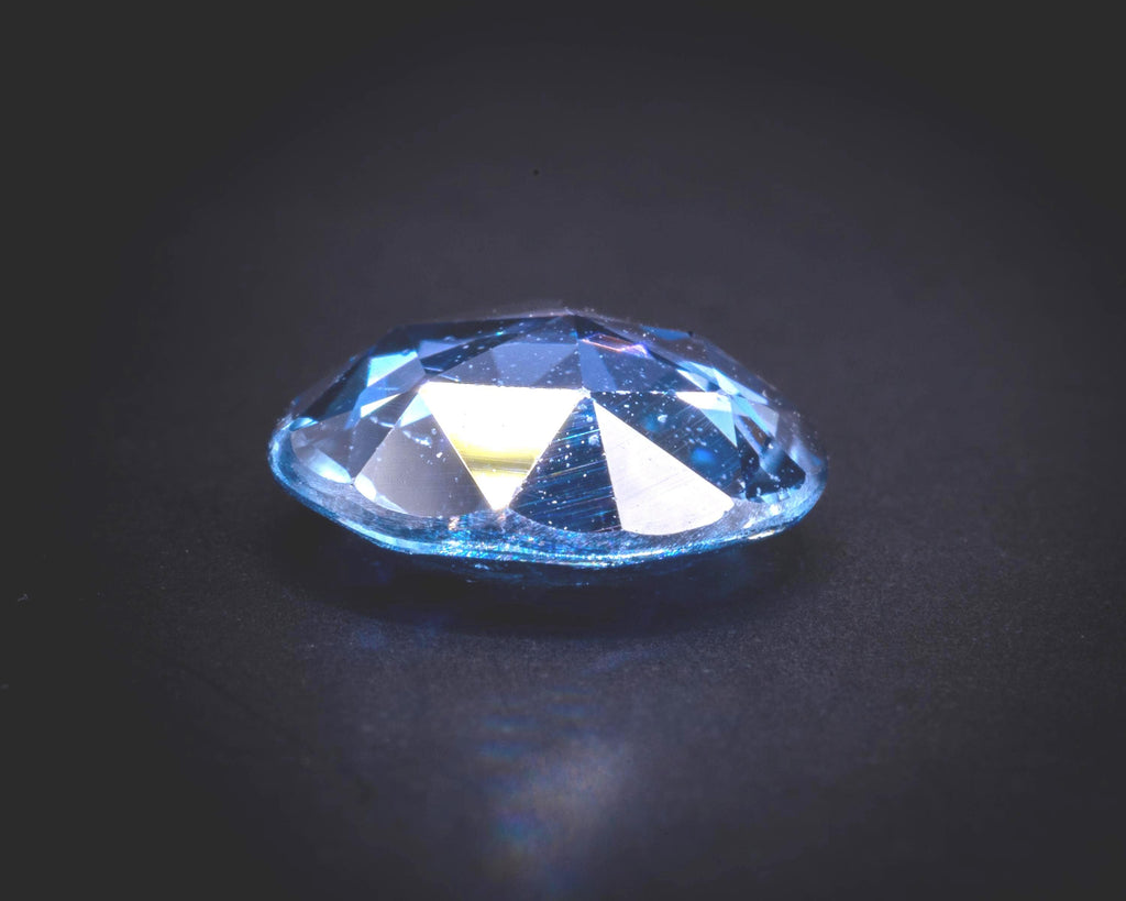 Saphir de Ceylan bleu clair vintage taille rose, années 1930, 7 mm