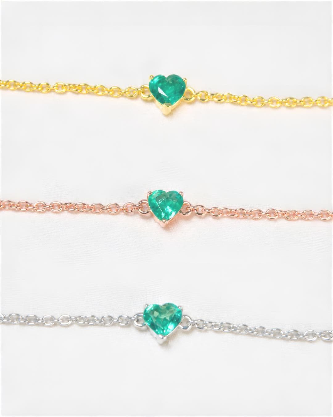 Natural emerald heart bracelet in yellow gold plated 925 sterling silver with a 5mm heart-cut Zambian emerald solitaire