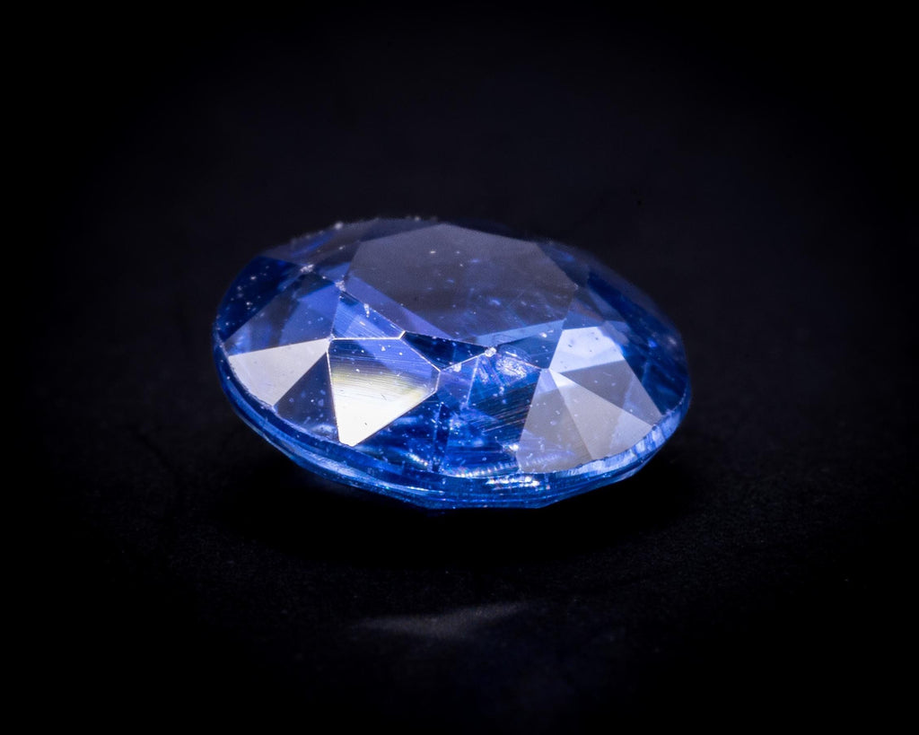 Vintage 1930s rose cut light blue Ceylon sapphire, 0.83 ct, view 5