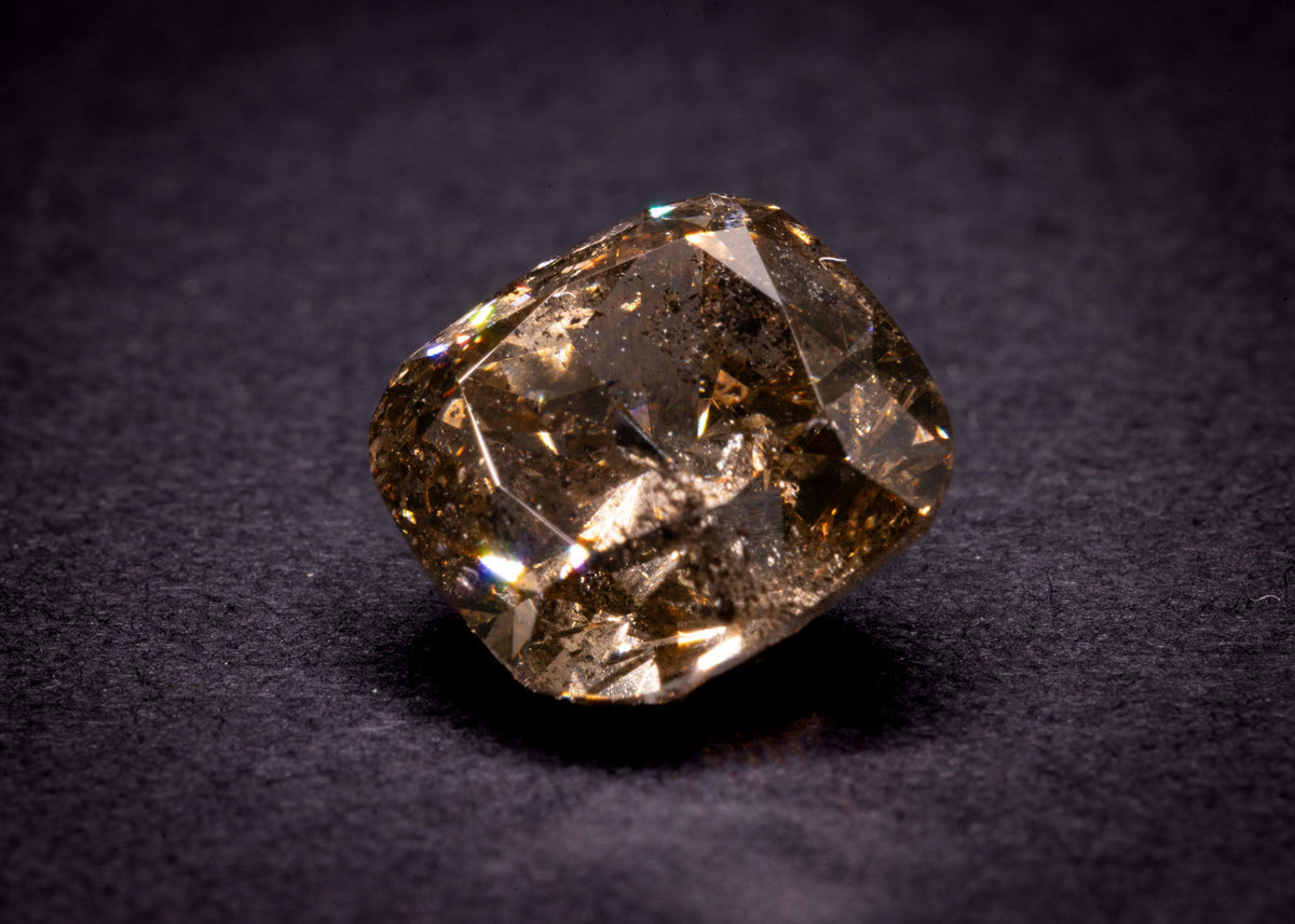 Unbehandelter natürlicher brauner Cognac-Diamant, 5.20 ct, Kissenschliff, Ansicht 8