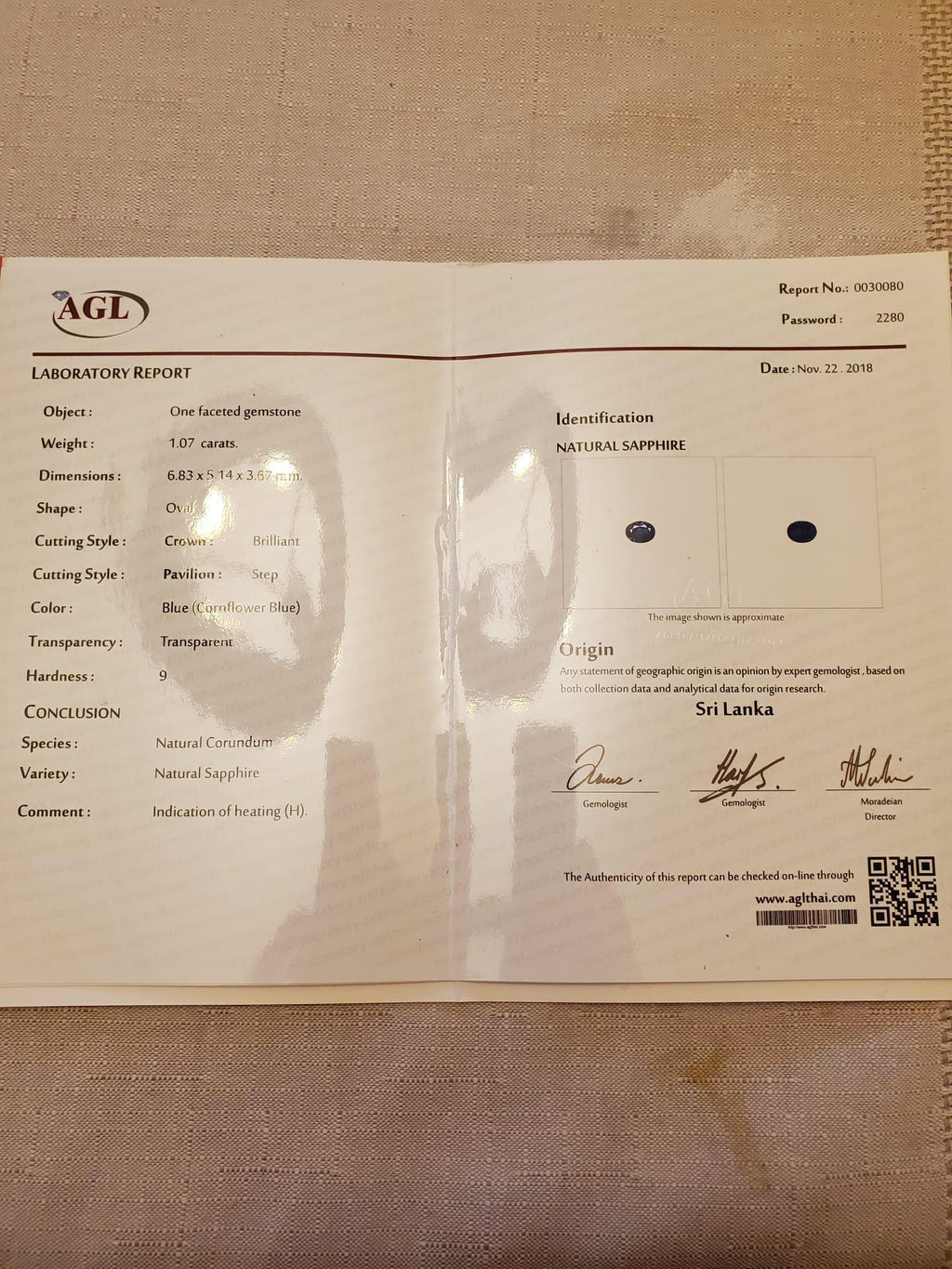 Zaffiro di Ceylon blu reale da 1.07 ct certificato AGL, ovale, vista 4