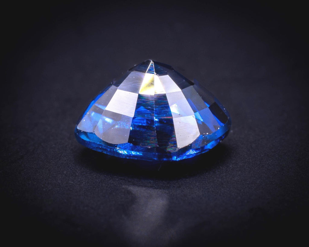 Königsblauer Saphir im quadratischen Kissenschliff, 1.06 ct, lose, Ansicht 6