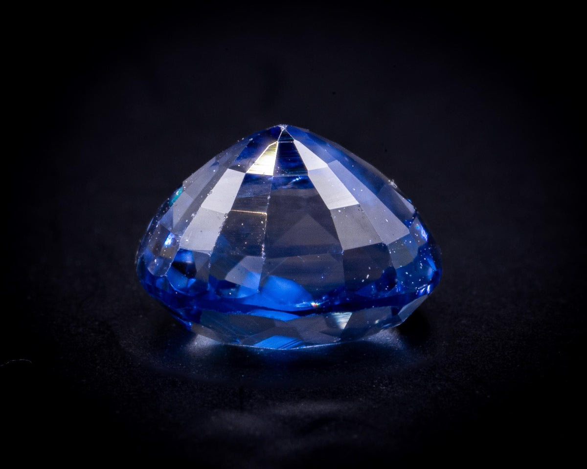 AGL鑑別書付き 1.09 ct コーンフラワーブルー セイロンサファイア、オーバル（画像7）
