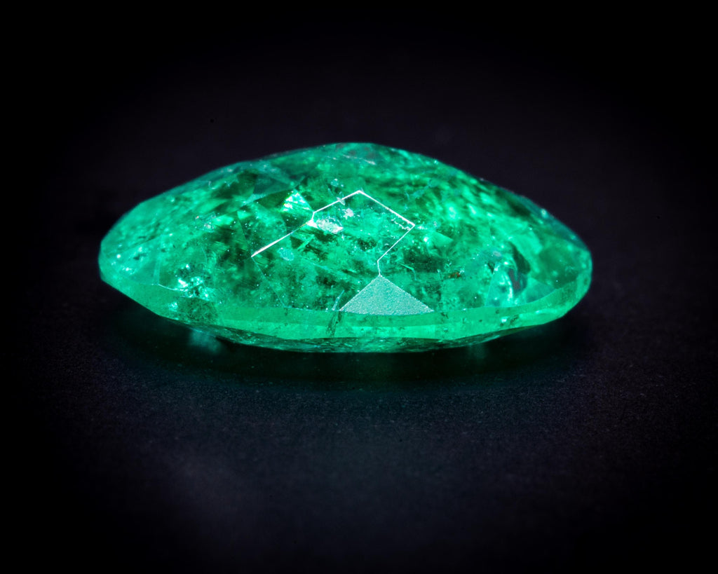 1.82 ct 무처리 노 오일 콜롬비아 에메랄드, 오벌, 보기 7