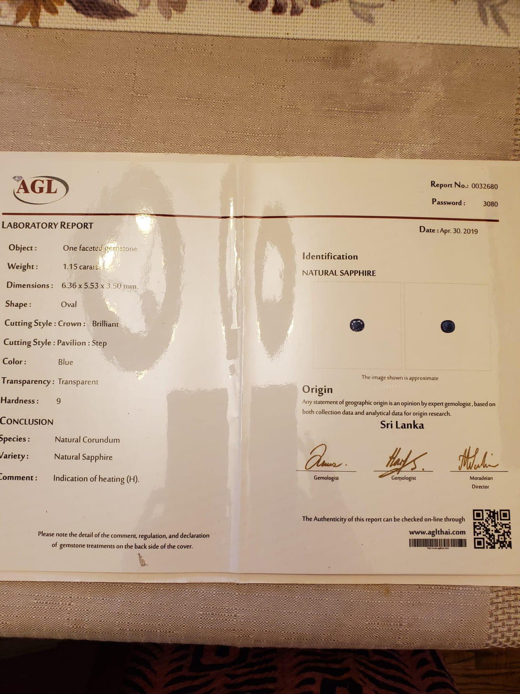 AGL-zertifizierter Ceylon-Blausaphir, 1.15 ct, ovaler Treppenschliff, Ansicht 9