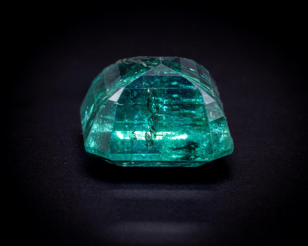 2.51 ct Zambian emerald, emerald cut, loose, view 9