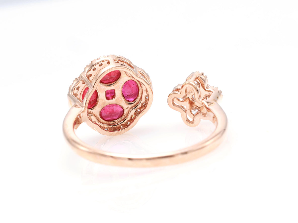 Sapphire or Ruby Clover Toi et Moi Ring with Diamonds, 18K Gold