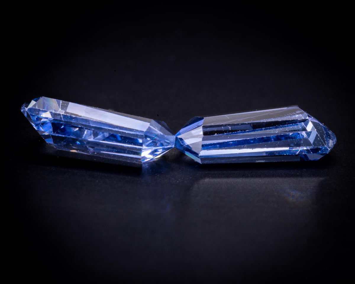 2.39 ct vintage blue sapphire bullet pair, side view tip to tip