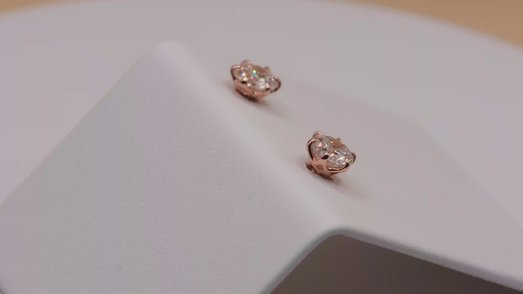 Video: rose gold plated lab-grown diamond studs, sparkle close up
