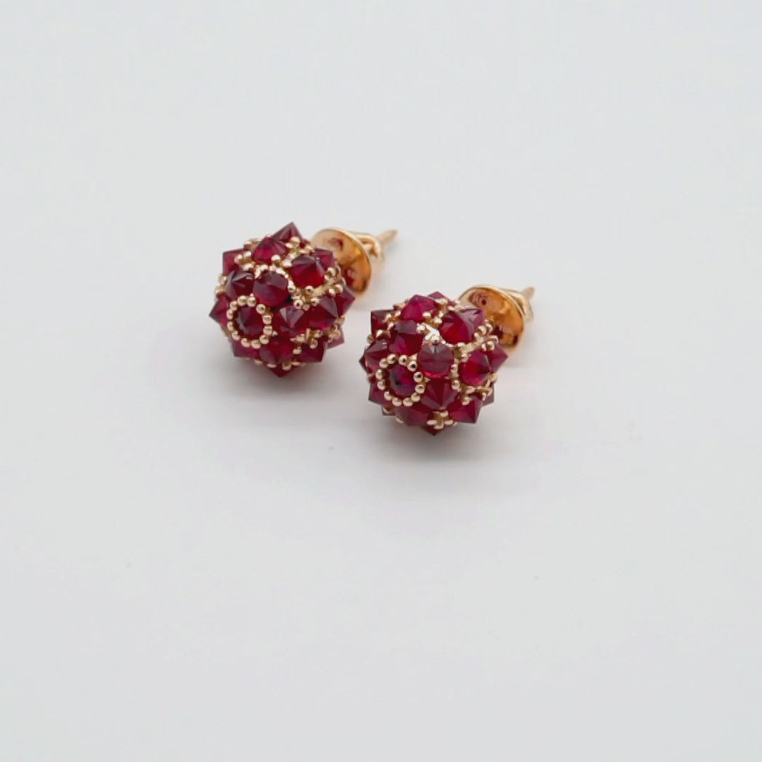 Ruby spike ball stud earrings in 18K gold, view 3