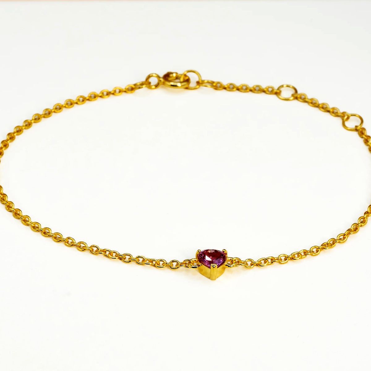 Armband mit rosa Saphir-Herz, 4-mm-Herz, 925 Silber, gelbgold-plattiert