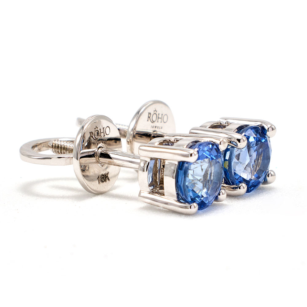 chic-blue-sapphire-stud-earrings_white_04 chic-blue-sapphire-stud-earrings_white
