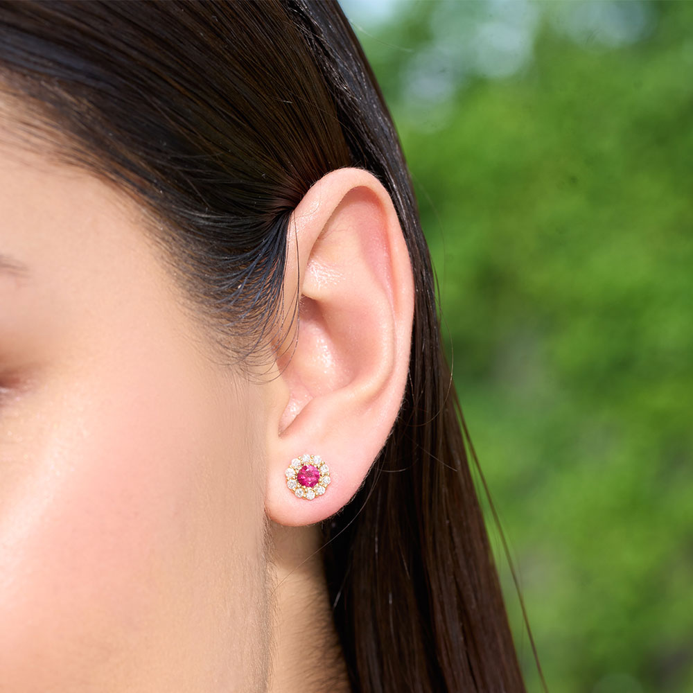 flower_ruby_&_diamond_stud_earrings_03 flower_ruby_diamond_stud_earrings