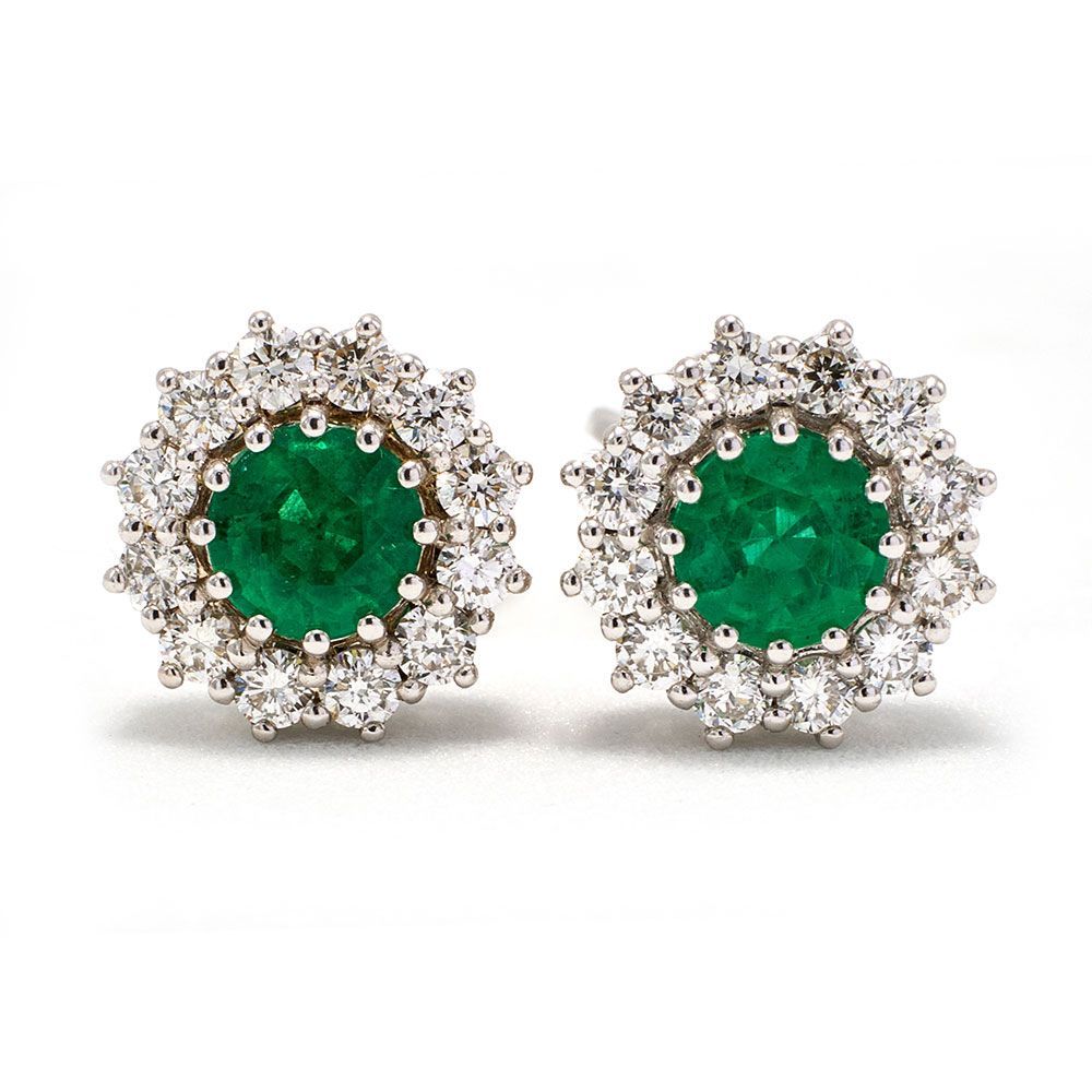 pure_emerald_stud_earrings_with_halo_diamonds