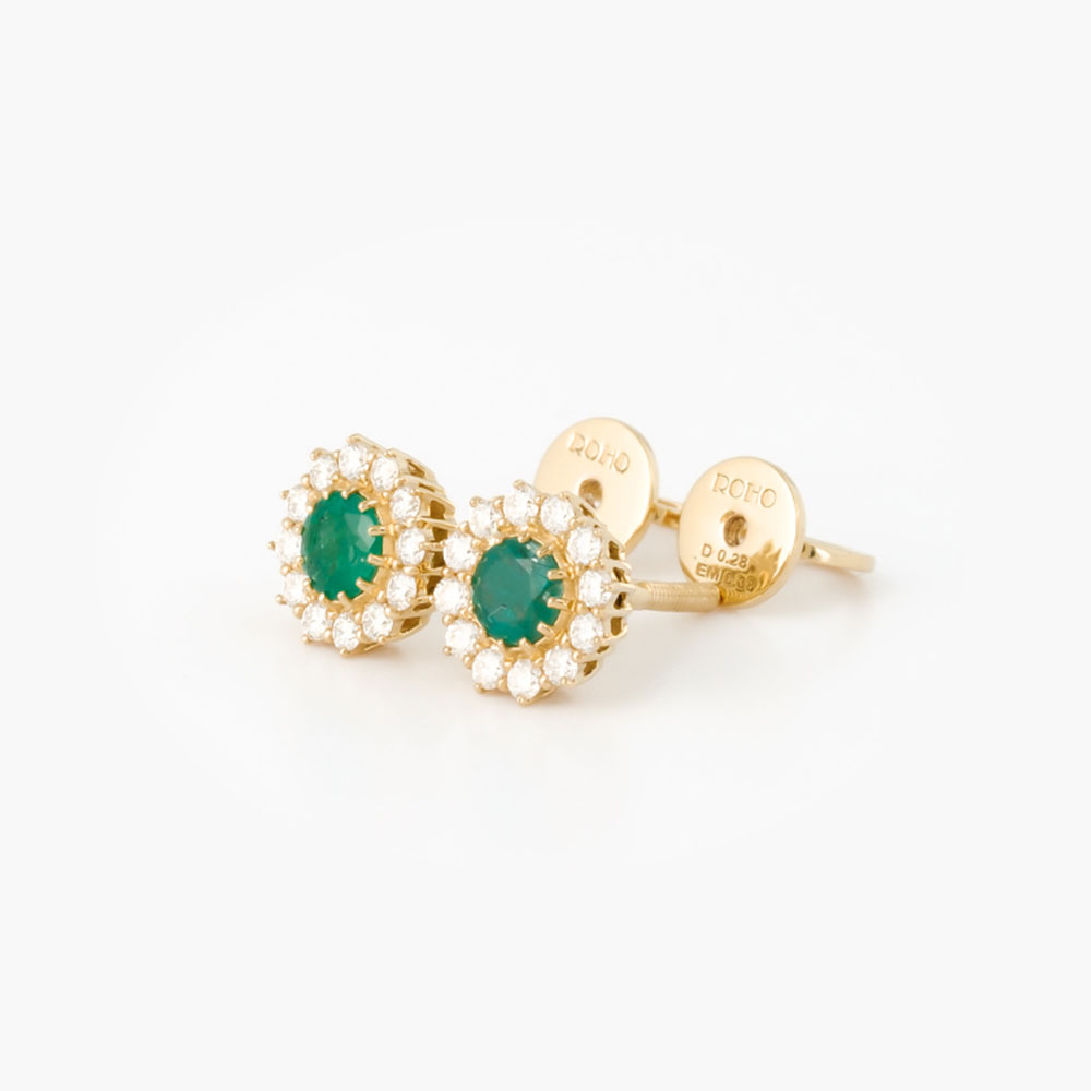 pure_emerald_stud_earrings_with_halo_diamonds