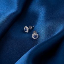 radiant_sapphire_diamond_stud_earrings_white