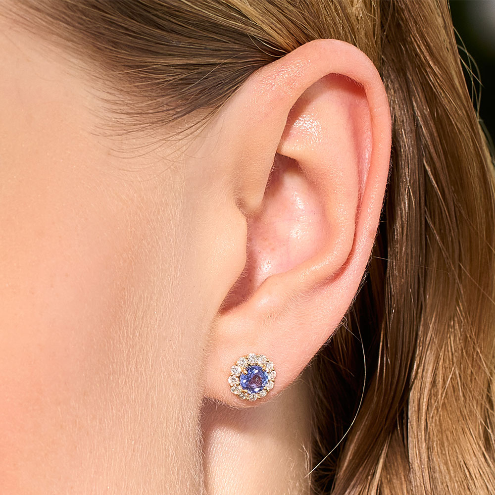radiant_sapphire_diamond_stud_earrings_white
