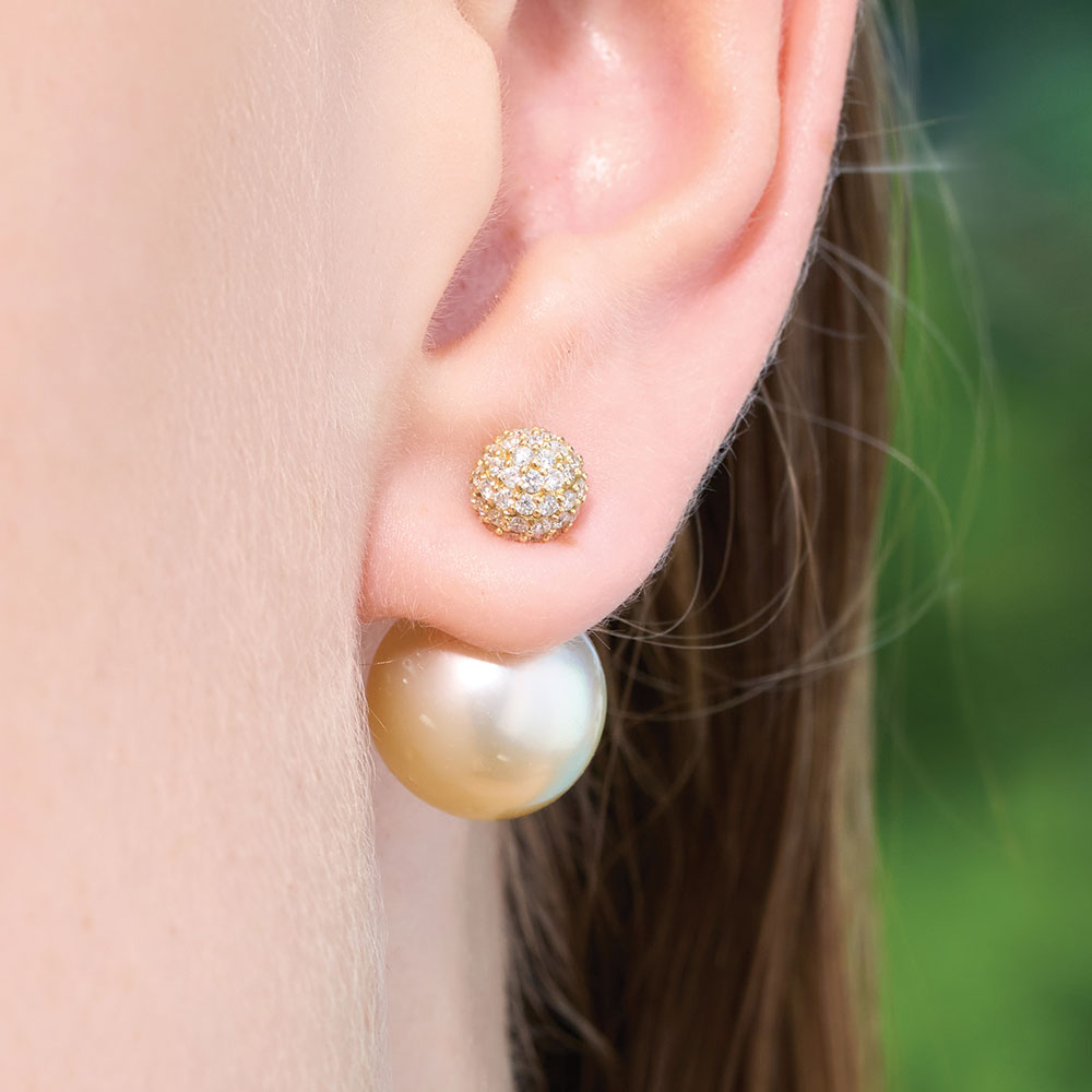 white_pearl_stud_earrings