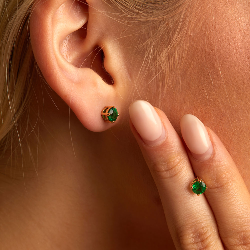 zambian_emerald_stud_earrings