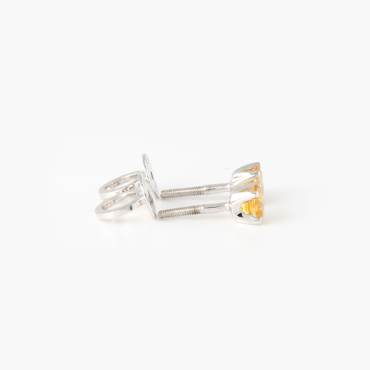YS4_WG_5 18k Gold Yellow Sapphire Stud Earrings